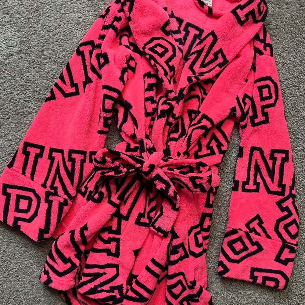 PINK robe